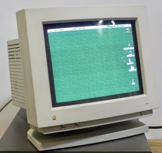 Apple Color Display 14” Monitor - M1212