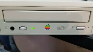 Applecd Apple 600e External Cd Disk Drive July 1996 Bcgm3958