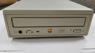 AppleCD Apple 600e External CD Disk Drive July 1996 BCGM3958 2