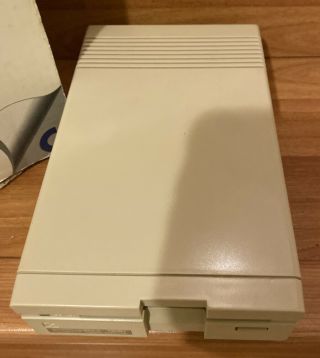 Commodore 1581 3 1/2 Floppy Disk Drive 3