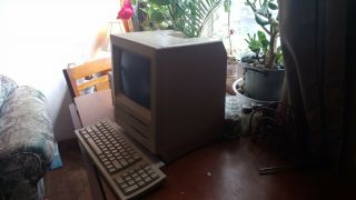 Macintosh se And Plus 6
