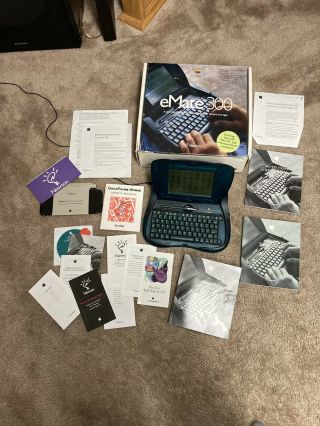 Apple Newton Emate 300 In With Documentation.