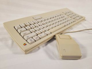 Macintosh Apple Computer Keyboard M0116 W/ Desktop Bus Mouse G5431 Orange Switch