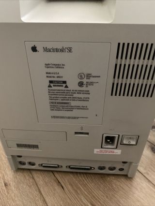 ✅Vintage Macintosh SE w/Keyboard/AppleComputer Mouse/ Mac luggage M5011 2