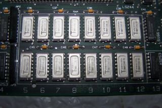 Macintosh 512K Logic Board 630 - 0118 with Silver RAM & ROM set 2