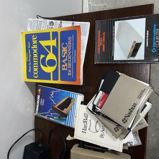 Commodore 64 Personal Computer Keyboard Power Supply Floppy Disk Drive Books 6