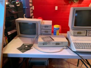 Apple 2e Complete Set Up.  Vintage Computers Multiple Available