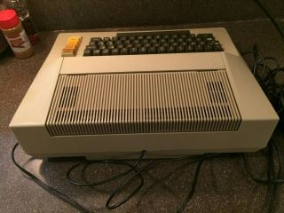 ATARI 800 Home Computer with GAMES,  and 6