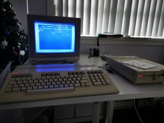 Commodore 128 (full set) - with Commodore 2002 monitor and 1571 disk drive 2