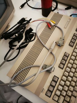 Commodore 128 (full set) - with Commodore 2002 monitor and 1571 disk drive 3
