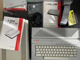 Atari 65XE With XF551 Disk Drive And Accessories 3