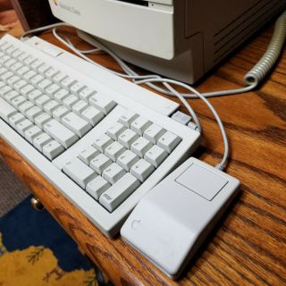Apple Macintosh Classic M1420 Computer Vintage 1990’s w/ Mouse/Keyboard 3