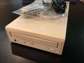 Applecd 600e External Scsi Cd - Rom Drive W/ Cables Apple Macintosh Mac Cd 4x
