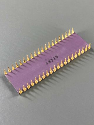 MOS 6508 Microprocessor MCS6508 - Purple,  Tin,  Gold 3
