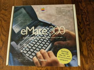 Apple Newton Emate 300 With Box And Accessories Laptop Umpc Pda