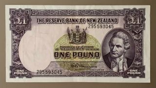 Zealand - 1967 - 1 Pound - P: 159d.  Vf/ef