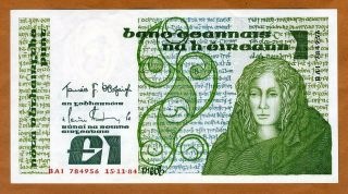 Ireland Republic,  1 Pound,  15 - 11 - 1984,  P - 70c,  Unc Queen Medb