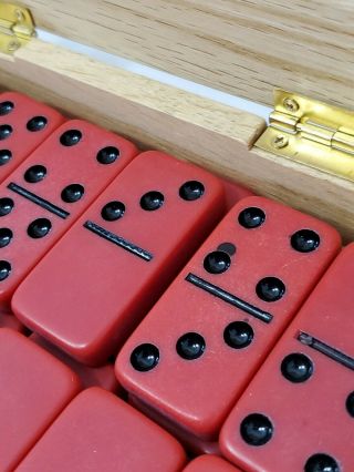 Red & Black DOMINO ' S in Wooden Box with Scorpion,  Von Pok & Chang 28 3