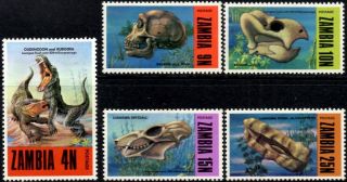 (ref - 15171) Zambia 1973 Zambian Prehistoric Animals Sg.  185/189 (mnh)