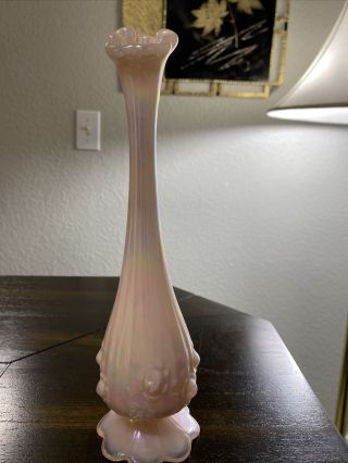 Vintage Fenton Art Glass Pink Iridescent Opalescent Bud Vase 2