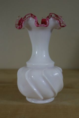 Vintage Fenton Pink Crest Cased White Milk Glass Ruffled Vase 6.  5”