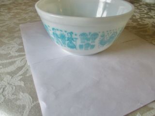 Vintage PYREX Amish Butterprint Turquoise Mixing Bowl 402 1 1/2 QT 3