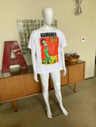 Ramones Rocket To Russia Tour 1977 Vintage Punk Rock Xl Hanes Tag