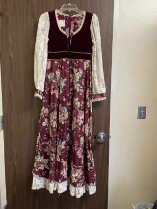 Vintage Gunne Sax Lace Up Prairie Dress Cottagecore Lace Red Floral Maxi Velvet