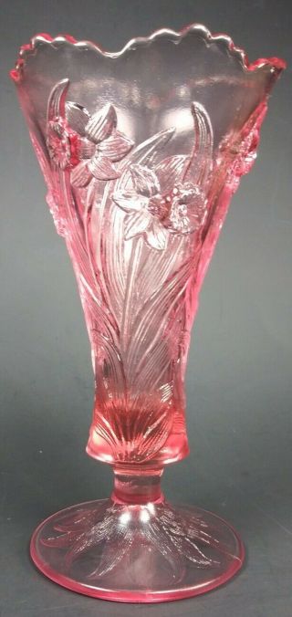 Vintage Pink Fenton Daffodil Vase 8” Tall