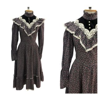 Vintage Vtg 1970s 70s Gunne Sax Calico Floral Patterned Velvet Prairie Dress