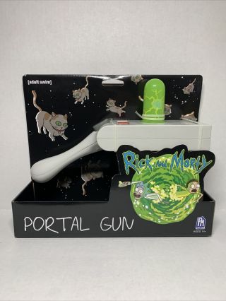 Official Rick And Morty Portal Gun Toy From Adult Swim Rick&morty Fun Accessory
