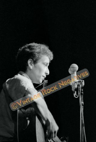 Rare Bob Dylan Newport 1963 - Archival Photo (8.  5 " X 11 ") From Orig.  Negative