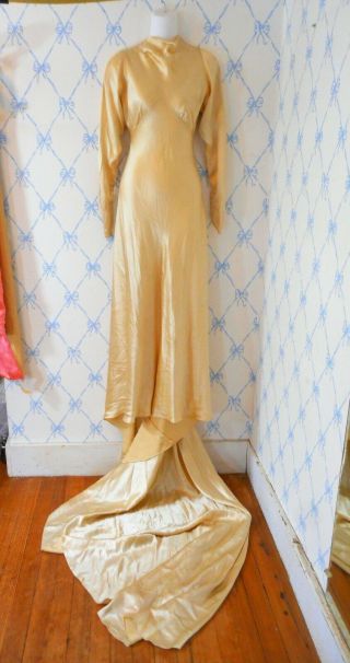 Vintage 1930s Gold Ivory Satin Long Sleeved Wedding Gown Long Train Vg Cond.  S