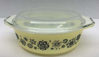 Vintage Pyrex 043 Oval Casserole Dish With Lid 1.  5 Qt Yellow/white Floral