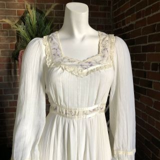 Vintage 1970s White Gunne Sax Ethereal White Lavender Gauzy Dress,  Sz 5