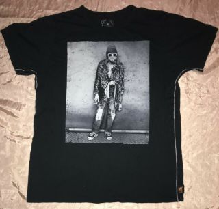Kurt Cobain Nirvana 2017 Authentic Licensed Trunk Ltd Designer Photo Shirt Lg