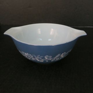 Vintage Pyrex Blue Colonial Mist Cinderella Bowl 442,  Tab Handle 1.  5 L