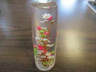 Unique Daisyglass Company Paper Weight " Real Flowers "