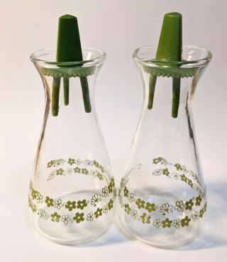Vtg Pyrex Corelle Green Crazy Daisy Spring Blossom Clear Salt Pepper Shakers