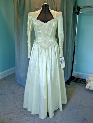 Vintage Jessica Mcclintock Wedding Gown Nwt,  Size 12,  Candlelight Satin
