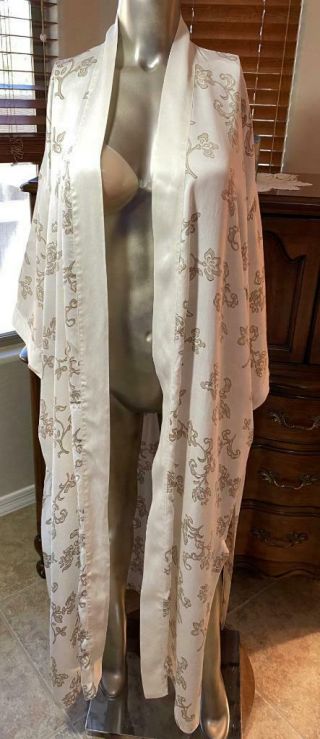Neiman Marcus Silk Lounging Robe,  Oversized P 112314