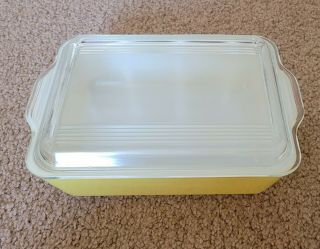 Vintage 1950 - 60’s Yellow Pyrex Refrigerator Bake Dish 0503 With Lid