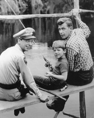 Tv Show Andy Griffith,  Barney Fife & Opie Glossy 8x10 Photo Poster Print