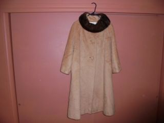 Lily Ann Coat Paris San Francisco Wool Camel Color With Mink Collar Vintage 60 