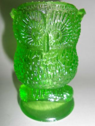 Green Vaseline Glass Owl Bird Toothpick / Toothbrush Q - Tip Holder Uranium Match
