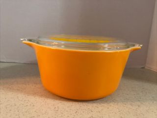 Pyrex 474 - B 1 1/2 Qt.  Orange Bowl With Clear Glass Sunflower Lid