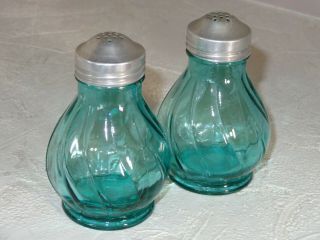 Jeannette Ultramarine Depression Glass Petal Swirl Salt & Pepper Shakers