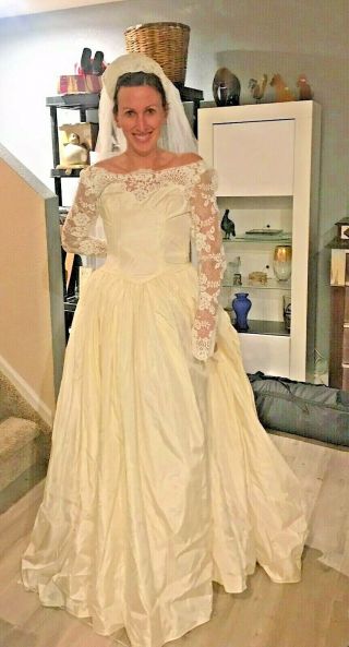 Vintage Candelight Taffeta//lace Wedding Dress And Veil 1950 
