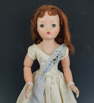 Vintage Madame Alexander Cissy Queen Elizabeth Coronation Doll