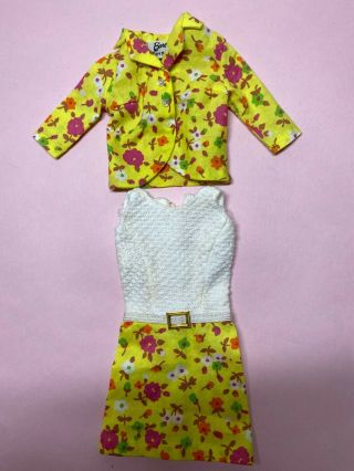 Vintage Barbie Clothes Japanese Exclusive 20022607 Yellow Floral Suit Outfit
